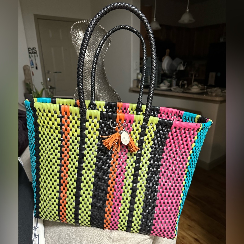 HANDMADE TOTE
